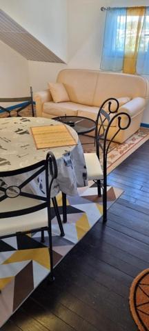 IMMEUBLE de RAPPORT à VENDRE à SINNAMARY