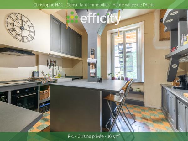 Maison 15 pièces - 320 m²