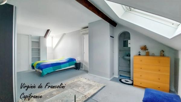 Maisons-Alfort-A vendre maison familiale-7 pièces-5 chambres-sous-sol-terrasse-jardin-2 garages-Proche Bords de Marne