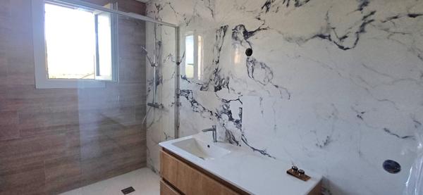 La Redorte (11700) Maison de plain-pied 77 m² – Grand terrain arboré 1295 m² – Au calme, proche commodités