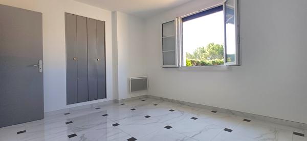 La Redorte (11700) Maison de plain-pied 77 m² – Grand terrain arboré 1295 m² – Au calme, proche commodités