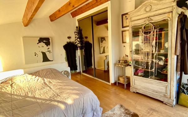 Maison à vendre    3 pièces •  Le Castellet