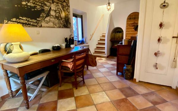 Maison à vendre    3 pièces •  Le Castellet