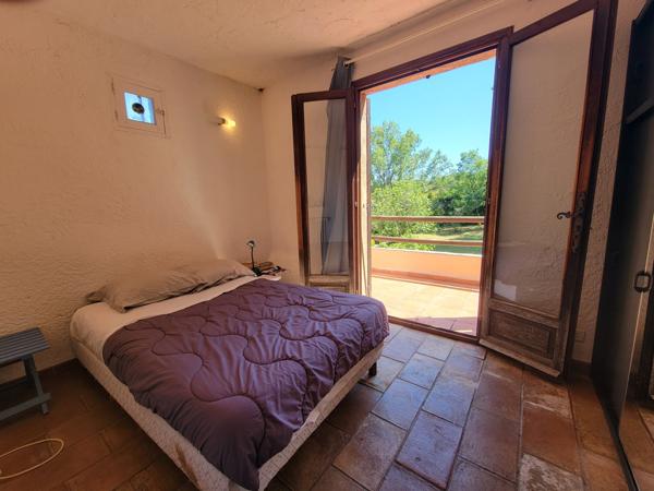 Valbonne (06560) VALBONNE - EXCLUSIVITE – Belle propriété au calme avec beau potentiel
