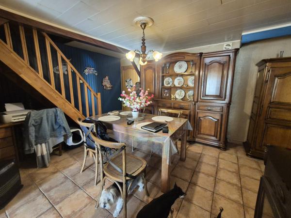 Maison
         2 pièces
        - 73 m² Exclusivité 47 000 €*