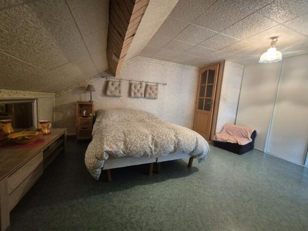 Maison
         2 pièces
        - 73 m² Exclusivité 47 000 €*