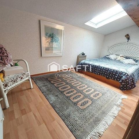 APPARTEMENT DUPLEX T4+TERRASSE+GARAGE+PISCINE