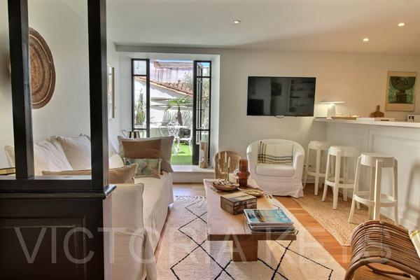 Appartement en duplex à vendre – Saint-Martin-de-Ré - A deux pas du port