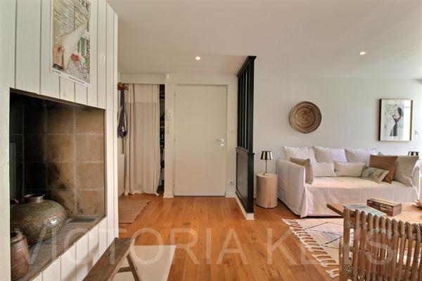 Appartement en duplex à vendre – Saint-Martin-de-Ré - A deux pas du port