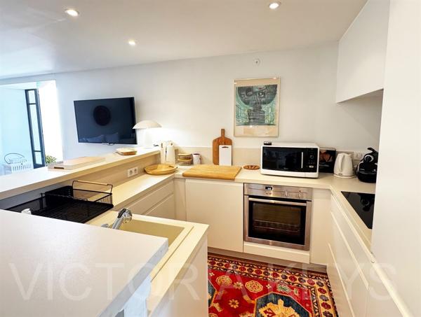 Appartement en duplex à vendre – Saint-Martin-de-Ré - A deux pas du port