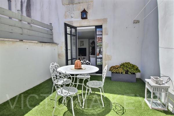 Appartement en duplex à vendre – Saint-Martin-de-Ré - A deux pas du port