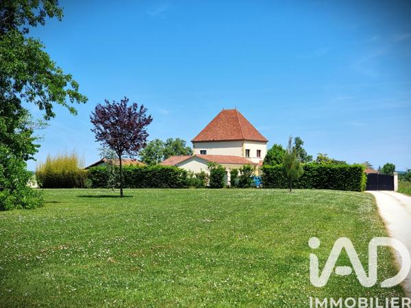Maison à vendre 7 pièces 198 m² Saint-Laurent-des-Vignes