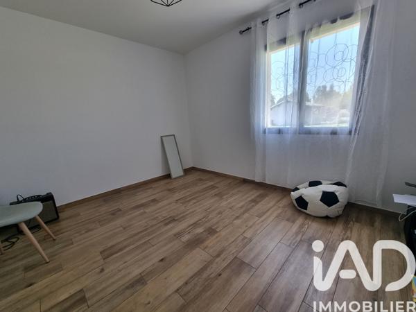 Maison à vendre 7 pièces 198 m² Saint-Laurent-des-Vignes