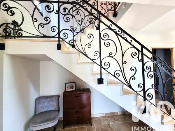 Maison à vendre 7 pièces 198 m² Saint-Laurent-des-Vignes