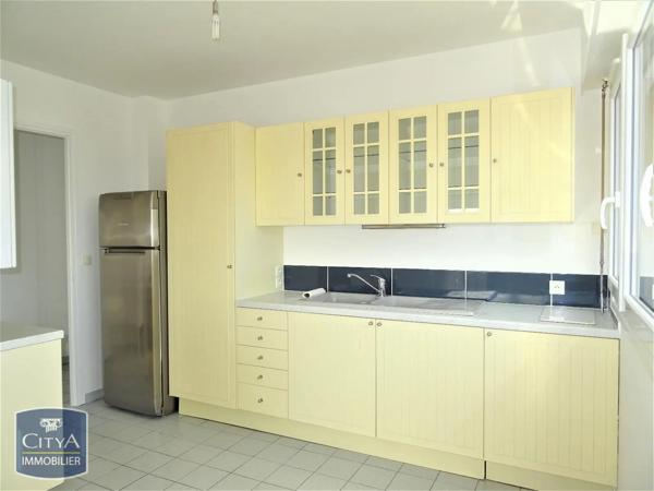Appartement à louer 2 pièces 52.04m² Maurepas (78310)