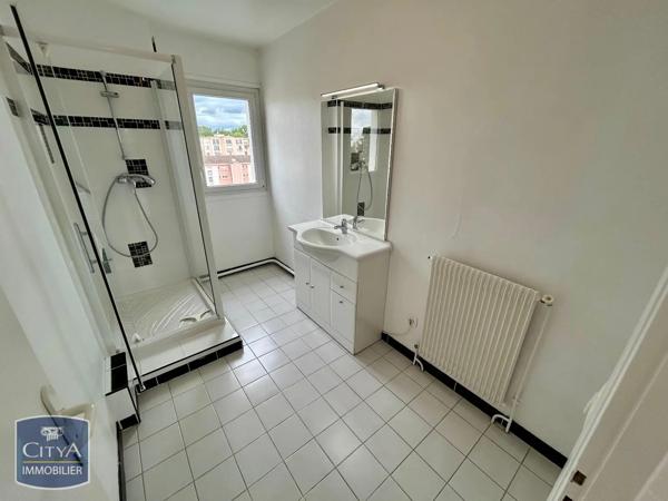 Appartement à louer 2 pièces 52.04m² Maurepas (78310)
