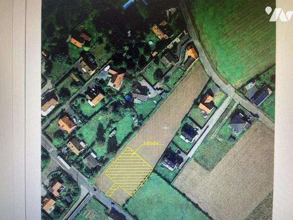 A VENDRE 2 TERRAINS A BATIR 