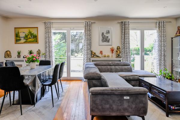 Osny (95520) Osny – Parc de Grouchy – Maison familiale avec jardin, terrasse et beaux volumes