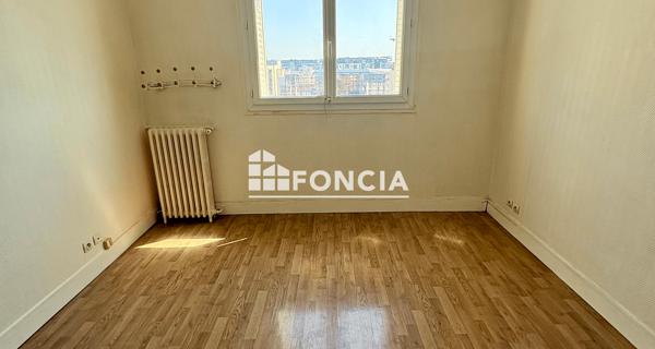 À vendre Appartement 2 pièces 42.05 m² - Courbevoie 92400