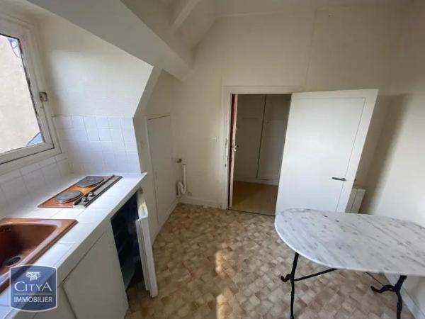 Appartement à louer 1 pièce 28m² Blois (41000)