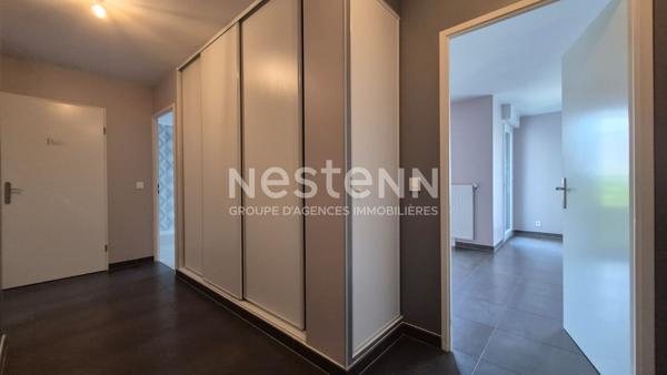 Nestenn Igny - Appartement 3 pièces de 62 m², Secteur Palaiseau/ Camille Claudel, 2 chambres, balcon, ascenseur, 2 places de parking, sans travaux, idéal couple ou investissement locatif, Résidence Récente, Proche des commerces/écoles/transports