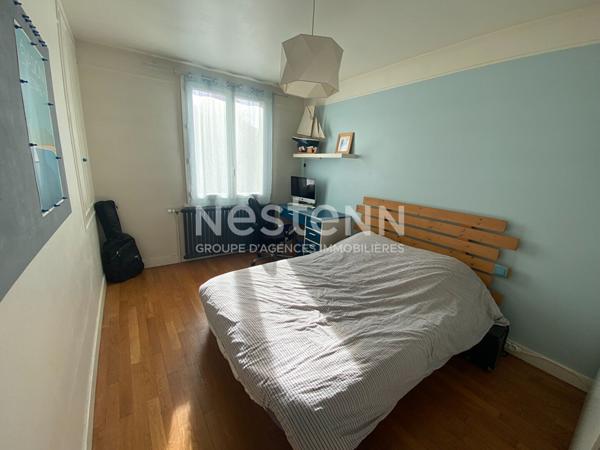 Maison conviviale dans le secteur très recherché de Gommonvilliers- Proche commerces de Place de la Ferme - Proche écoles et collège -Proche axes routiers et Plateau de Saclay