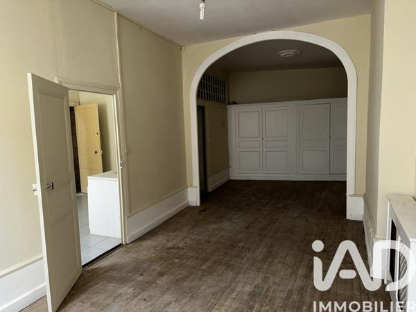 Immeuble à vendre 360 m² Montignac-Lascaux