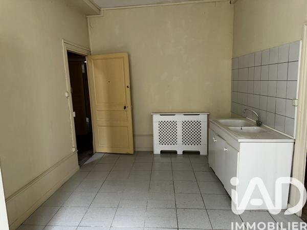 Immeuble à vendre 360 m² Montignac-Lascaux