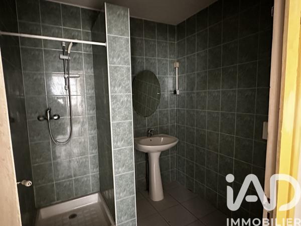 Immeuble à vendre 360 m² Montignac-Lascaux