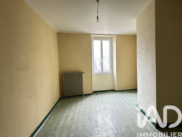 Immeuble à vendre 360 m² Montignac-Lascaux