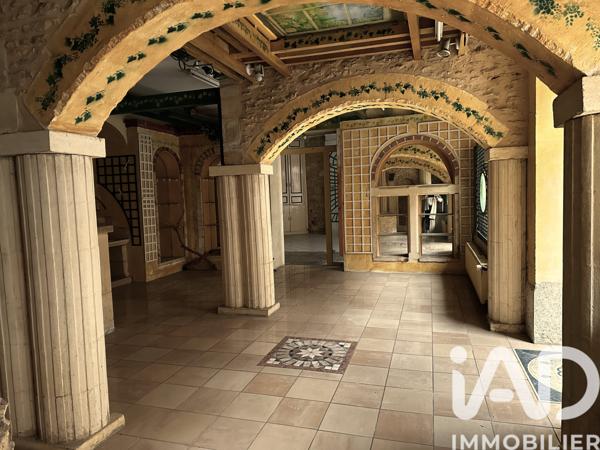 Immeuble à vendre 360 m² Montignac-Lascaux