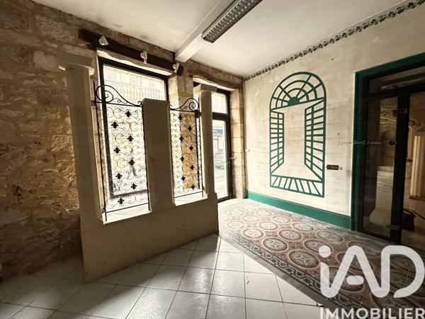 Immeuble à vendre 360 m² Montignac-Lascaux