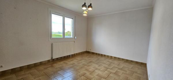 Maison à Châtenoy Le Royal de 113 m2