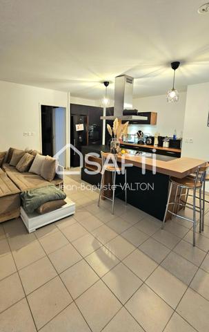 Grand appartement 2 pièces avec garage