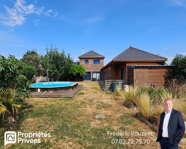 Houdan 3 mn / Maison familiale ossature bois de 195 m2 avec dépendances et piscine