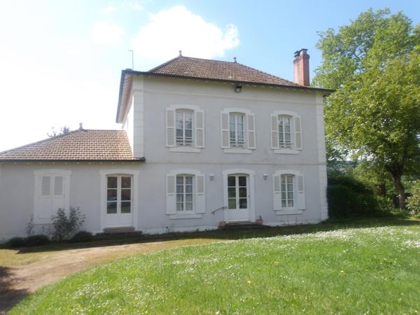 Mâcon (71000) Maison de famille 30 minutes du tgv