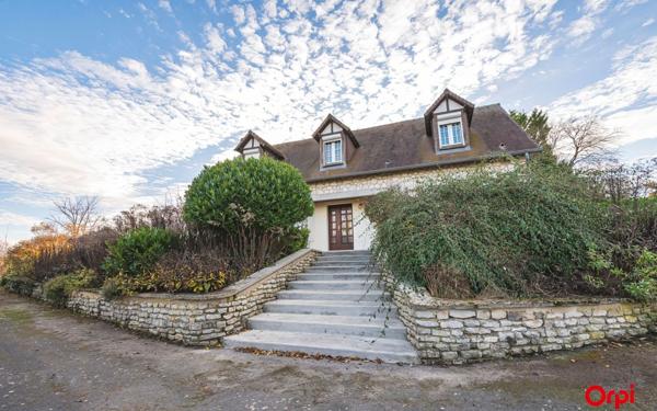 Maison à vendre    6 pièces •  Mont-sur-Courville
