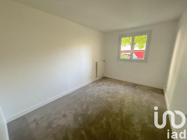 Appartement 4 pièces de 82 m² à Étiolles (91450)