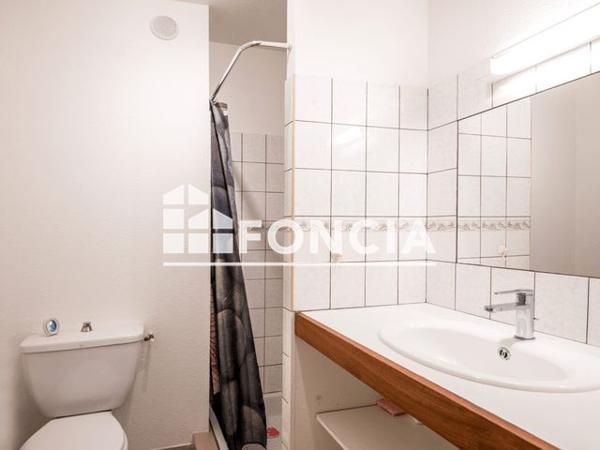 À vendre Appartement 3 pièces 36 m² - Salles-curan 12410