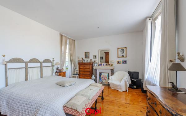 Maison à vendre    6 pièces • 240,93 m2 La Rochelle