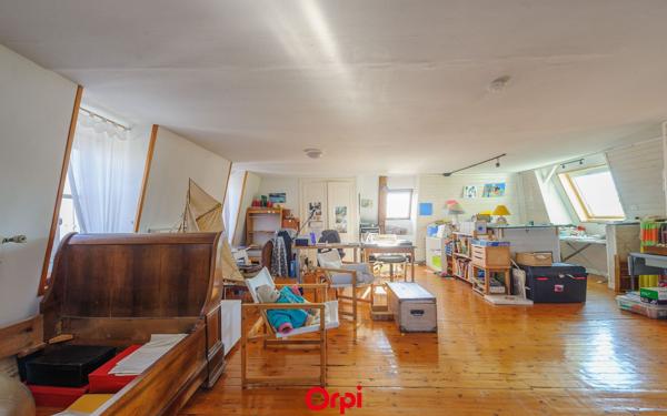 Maison à vendre    6 pièces • 240,93 m2 La Rochelle