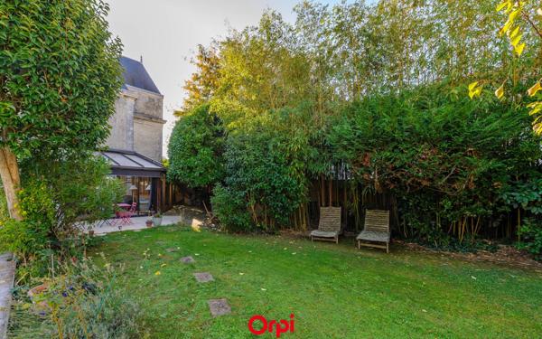 Maison à vendre    6 pièces • 240,93 m2 La Rochelle