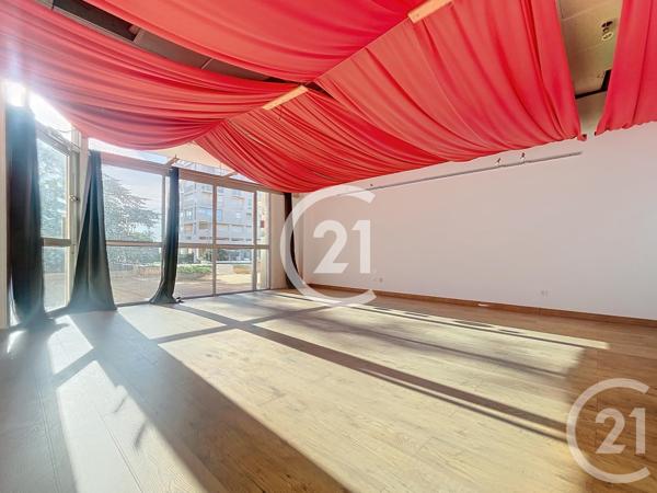 Appartement Local à vendre  3 pièces - 64,26 m2 ST CYPRIEN - 66