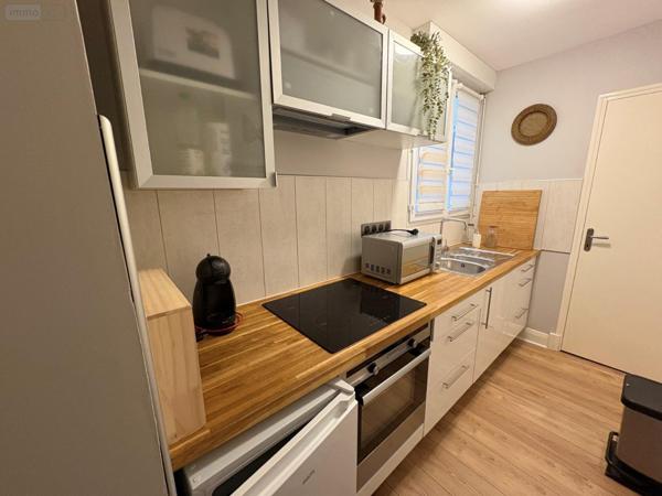 Appartement meublé à louer à Épernay dans la Marne (51200), ref : LOCATION APT EPERNAY T2