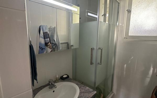 Appartement à vendre    3 pièces • 59 m2 Saint-Égrève