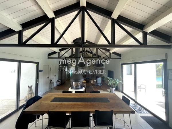 Maison à SAINT-JEAN-DE-MONTS, 85160 - 7 pièces 180m²