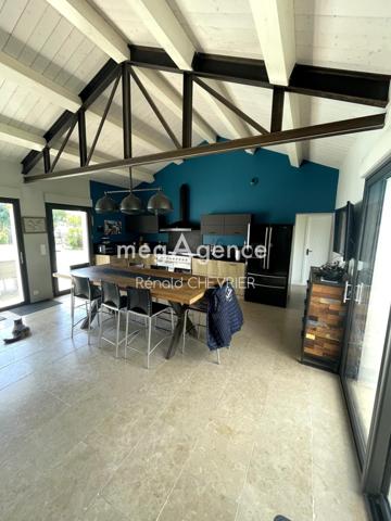 Maison à SAINT-JEAN-DE-MONTS, 85160 - 7 pièces 180m²