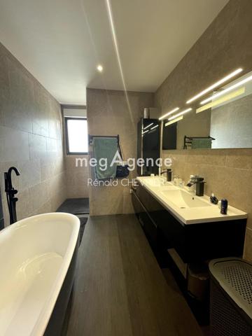 Maison à SAINT-JEAN-DE-MONTS, 85160 - 7 pièces 180m²