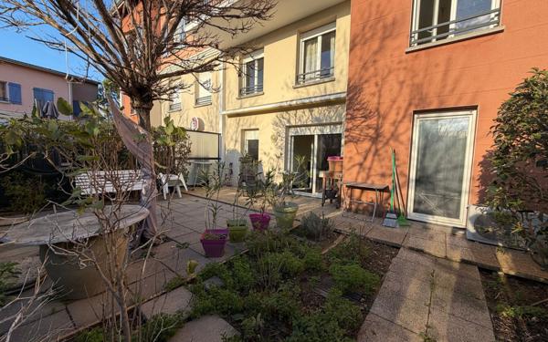 Appartement à vendre    4 pièces •  Ternay