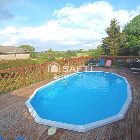 Vous avez besoin d'espace!! Cette maison est faite pour vous